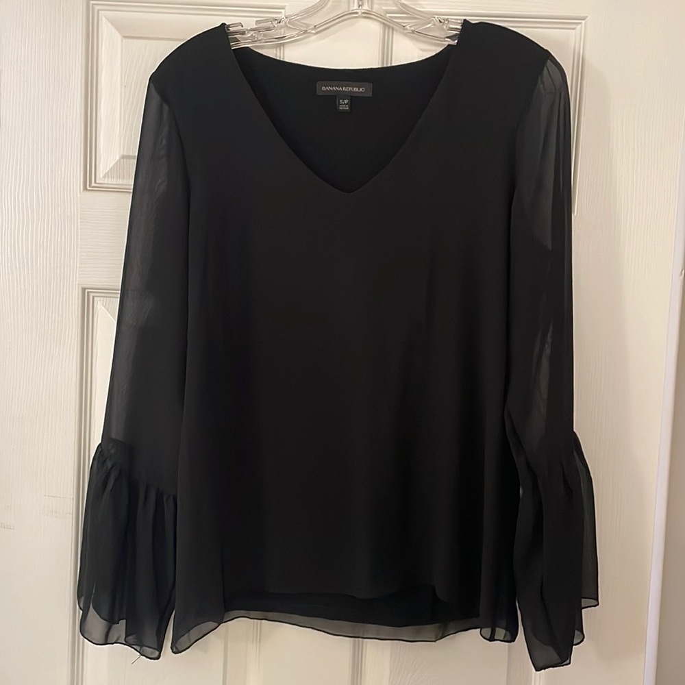 BANANA REPUBLIC blouse